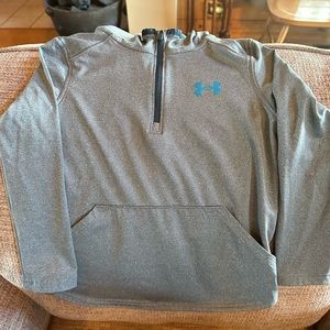UA Boys Sz Small heat gear with hood. Pet free/smoke free home.